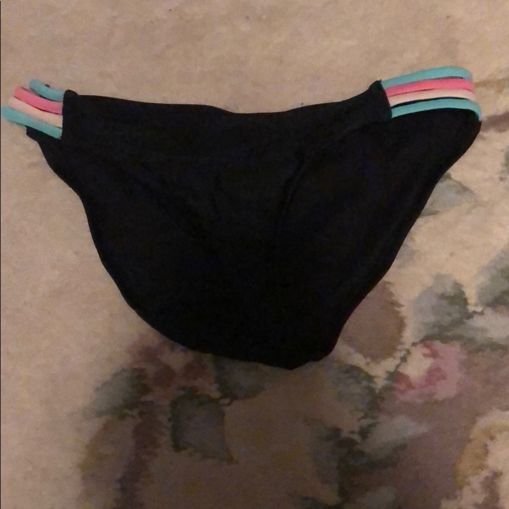 Super cute bathing suit bottoms